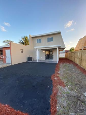 Kings Gardens, 18911 NW 46th Ave, Miami Gardens, Florida 33055, image 2
