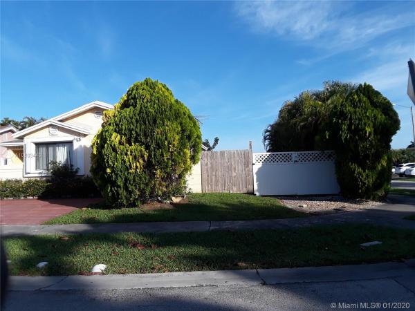 Colonial Pines, 11501 SW 175th Ter, South Miami Heights, Florida 33157, image 2