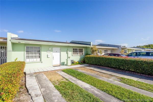 Coral Haven, 10109 SW 23rd Ter #10109, University Park, Florida 33165, image 2