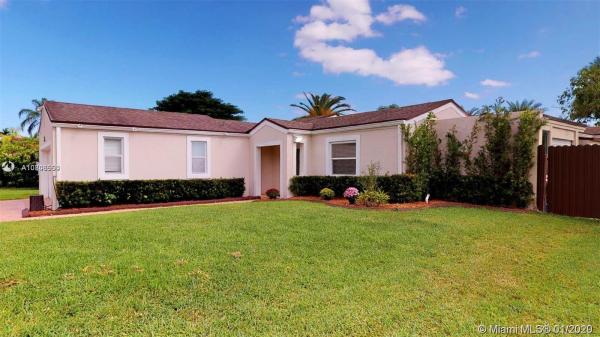 Kings Grant East, 14850 SW 159th St, Richmond West, Florida 33187, image 2