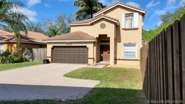Lennar Homes At Forest Lakes, 16725 SW 90th St, The Hammocks, Florida 33196, image 2