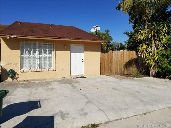 Kings Gardens, 18615 NW 45th Ave, Miami Gardens, Florida 33055, image 2