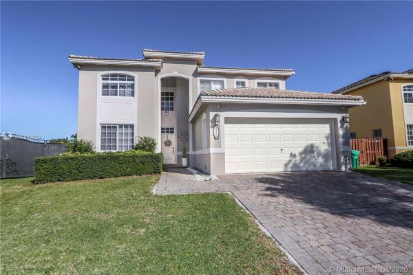 Pelican Bay At Old Cutler Lakes, 8865 SW 210th Ter, Cutler Bay, Florida 33189, image 2