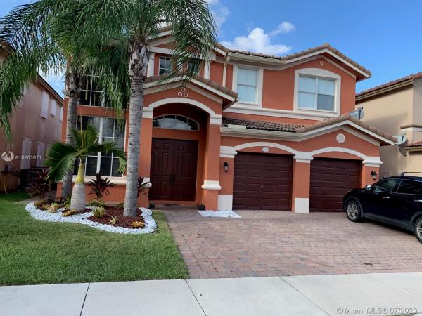 Century Gardens Village, 15383 SW 93rd St, The Hammocks, Florida 33196, image 2