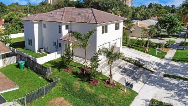 1521 NE 110th St, Unincorporated Dade County, Florida 33161, image 2