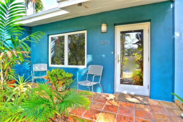 5841 SW 52nd Ter, Unincorporated Dade County, Florida 33155, image 2
