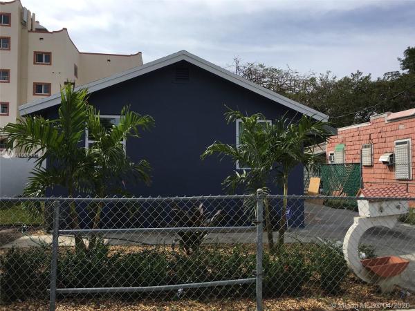Waite, 2160 NW 19th St, Miami, Florida 33125, image 2