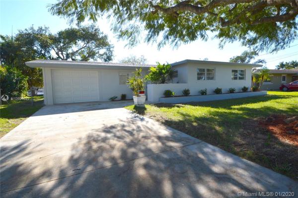 Bel Aire, 19021 Sterling Dr, Cutler Bay, Florida 33157, image 2