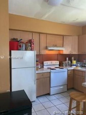 Fairway, 110 NW 69th St, Miami, Florida 33150, image 2