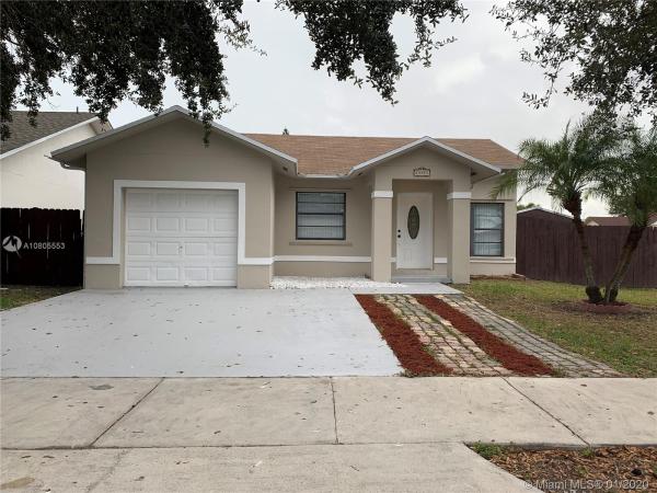 Cutler Creek Point, 10454 SW 210th Ter, Cutler Bay, Florida 33189, image 2