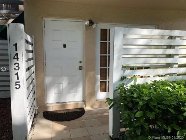 Arbor Courts, 14315 SW 98th Ter, The Hammocks, Florida 33186, image 2