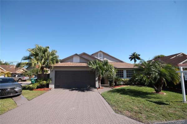 Country Lake Park, 19159 NW 77th Pl, Hialeah, Florida 33015, image 2