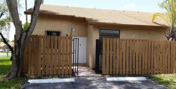 Aspen Townhomes, 6711 NW 193rd Ter 0, Country Club, Florida 33015, image 2