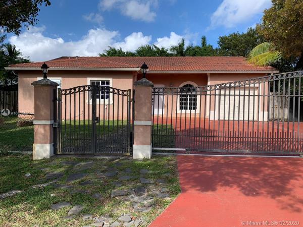 Estate Mansions, 12967 SW 219th Ter, Goulds, Florida 33170, image 2