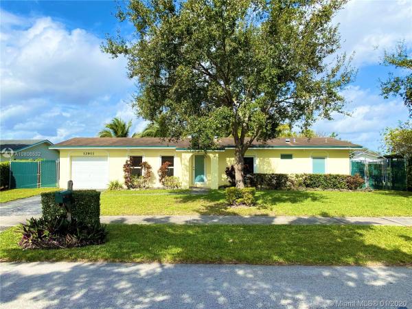 Winston Park, 12911 SW 80th St, Kendale Lakes, Florida 33183, image 2