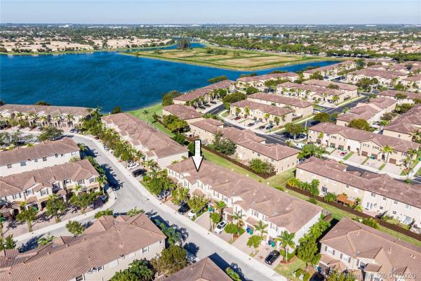 8893 SW 223rd Ln, Cutler Bay, Florida 33190, image 2