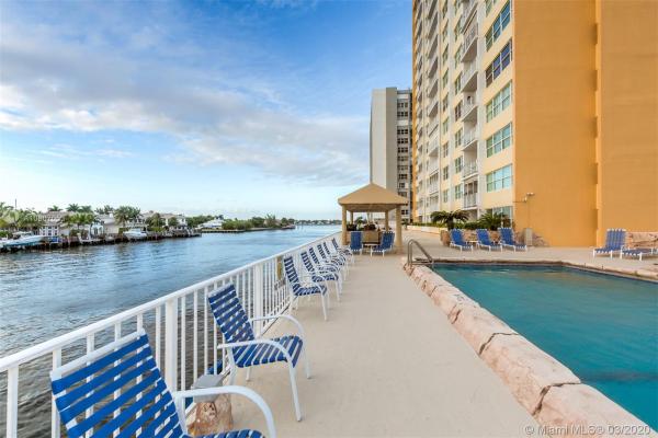 Trafalgar Towers, 1410 S Ocean Dr #1606, Hollywood, Florida 33019, image 2