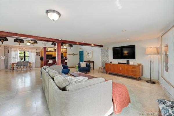 Biscayne Gardens, 13140 NW 1st Ave, West Little River, Florida 33168, image 2