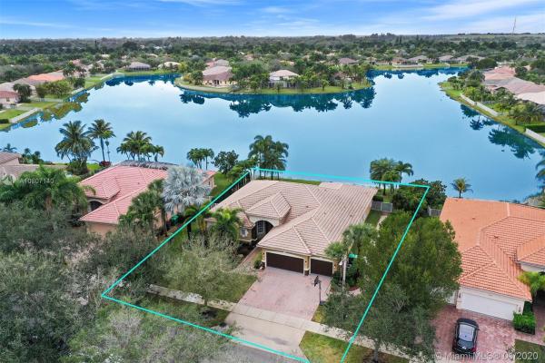 Country Glen, 13125 Spring Lake Dr, Cooper City, Florida 33330, image 2