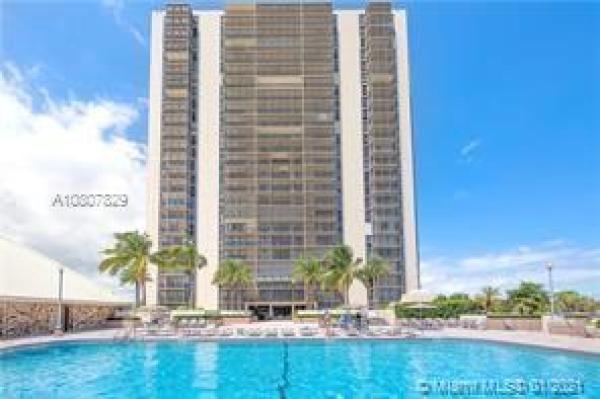 Coronado Tower 2, 20301 W Country Club Dr #PH-30, Aventura, Florida 33180, image 2