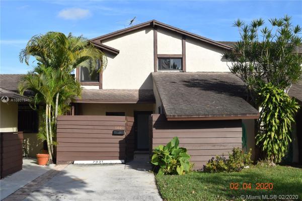 Monterrey Villas, 7021 SW 105th Ct, Sunset, Florida 33173, image 2