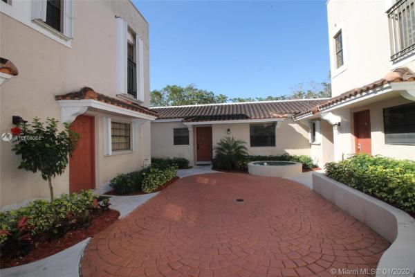 The Provinces Of Pierpointe At Pembroke Lakes, 11759 NW 11th St, Pembroke Pines, Florida 33026, image 2