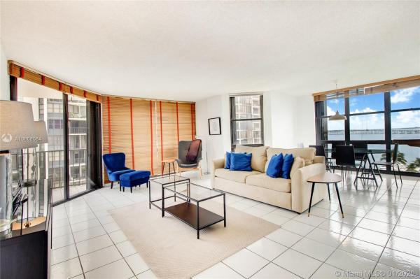 Brickell Place, 1901 Brickell Ave #B814, Miami, Florida 33129, image 2