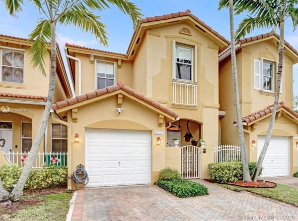 6332 SW 164th Path, Unincorporated Dade County, Florida 33193, image 2