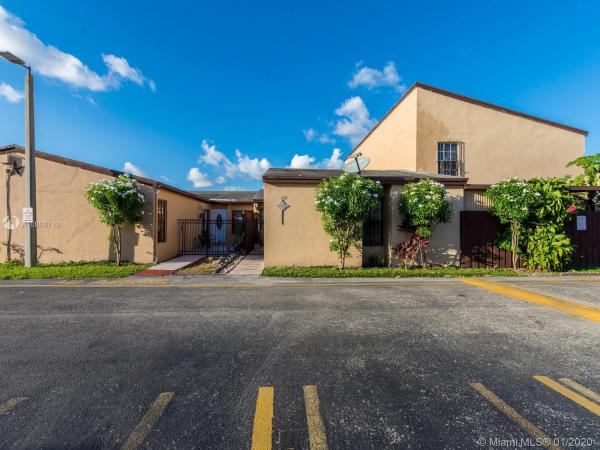 Los Patios Snapper Creek, 11600 SW 2nd St #17, Sweetwater, Florida 33174, image 2