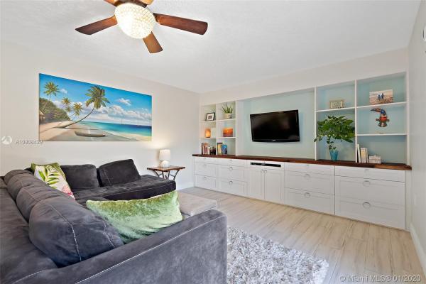 2033 20th Ct, Jupiter, Florida 33477, image 2