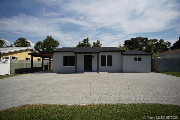 Bird Road Terrace, 6610 SW 42nd St, Westwood Lakes, Florida 33155, image 2