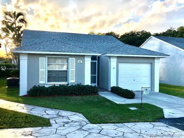 North Gate, 645 SE 19th Dr, Homestead, Florida 33033, image 2