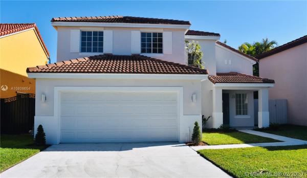 Weitzer At Lago Mar, 7315 SW 158th Ave, Kendale Lakes, Florida 33193, image 2