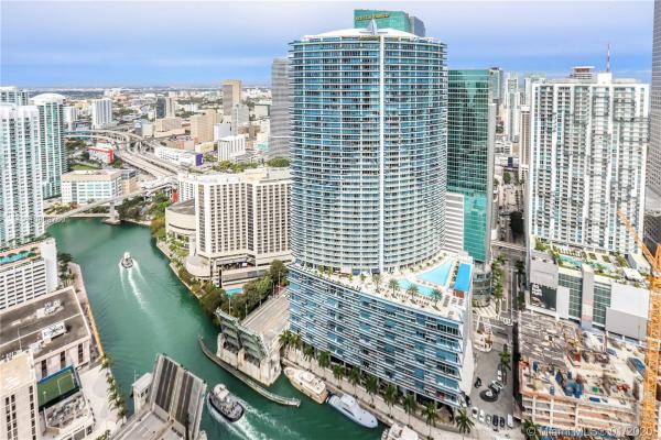 Icon Brickell Tower 1, 475 Brickell Ave #4714, Miami, Florida 33131, image 2