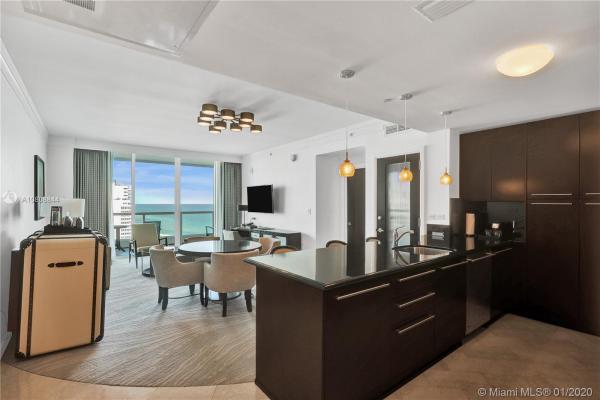 Sorrento Tower, 4391 Collins Ave #1607, Miami Beach, Florida 33140, image 1