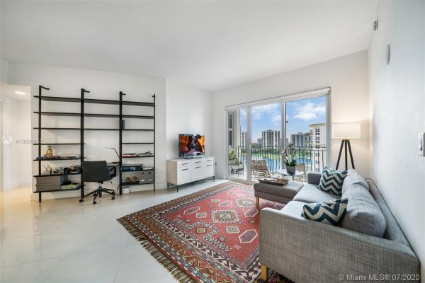 Turnberry Village South Tower, 19900 E Country Club Dr #PH-16, Aventura, Florida 33180, image 2