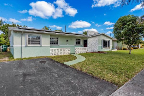 Windward Estates, 2015 NW 193rd Ter, Miami Gardens, Florida 33056, image 2