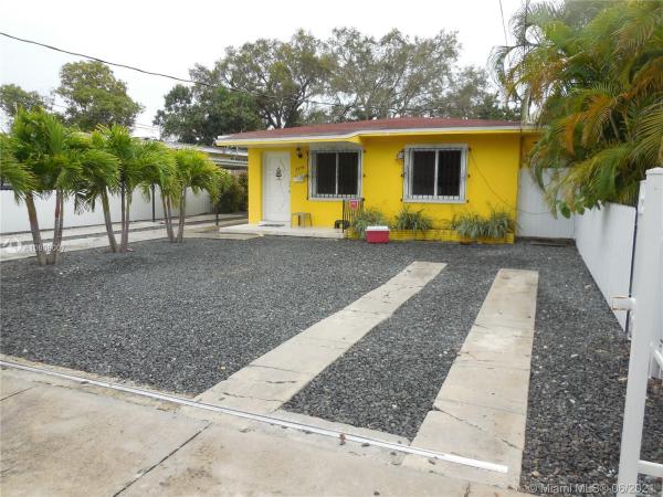 Grapeland, 2274 SW 14th St, Miami, Florida 33145, image 2