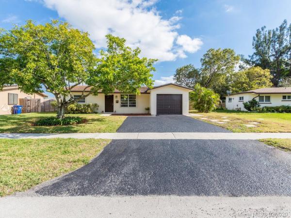 Flair, 4370 NW 11th St, Lauderhill, Florida 33313, image 2