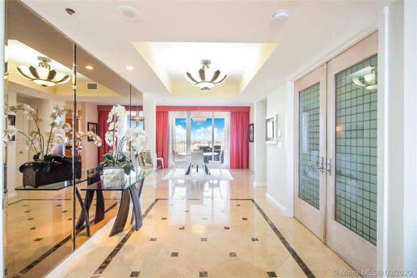 Club Tower, 785 Crandon Blvd #905, Key Biscayne, Florida 33149, image 2