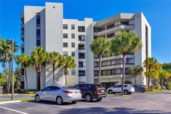 La Costa Del Mar, 6463 La Costa Dr #505, Boca Raton, Florida 33433, image 1
