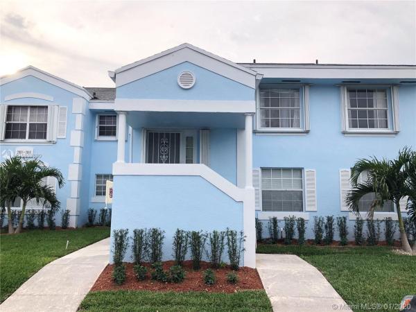 Centergate, 2012 SE 26th Ln #206, Homestead, Florida 33035, image 2
