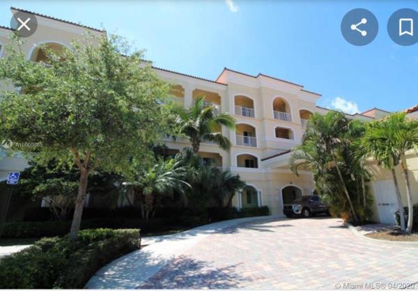 Harbour Isle West, 34 W Harbour Isle Dr W #205, Fort Pierce, Florida 34949, image 2