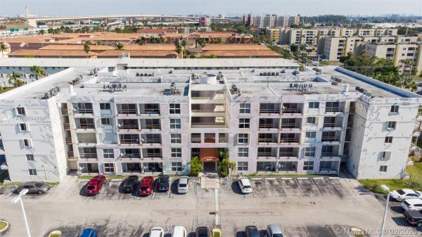 Palm Court Of Miami, 8201 NW 8th St #1-407, Fountainebleau, Florida 33126, image 2