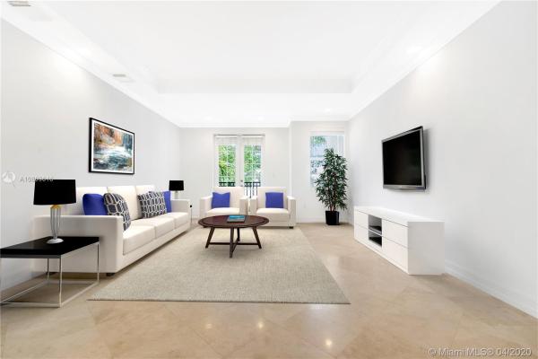 Villas At Santander, 615 Santander Ave #D, Coral Gables, Florida 33134, image 2