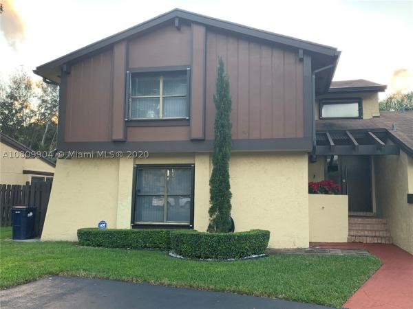 Woodgate East, 7012 SW 127th Pl, Kendale Lakes, Florida 33183, image 1