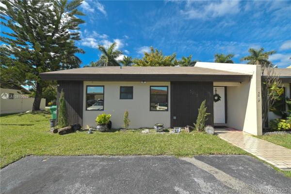 Bent Tree Center, 5018 SW 139th Pl #5018, Kendale Lakes, Florida 33175, image 2