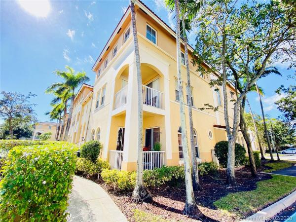 Courtyards At Nautica, 4455 SW 160th Ave #100, Miramar, Florida 33027, image 2