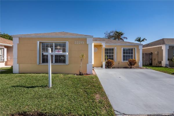 Catalina, Cutler Bay, Florida 33190, image 2