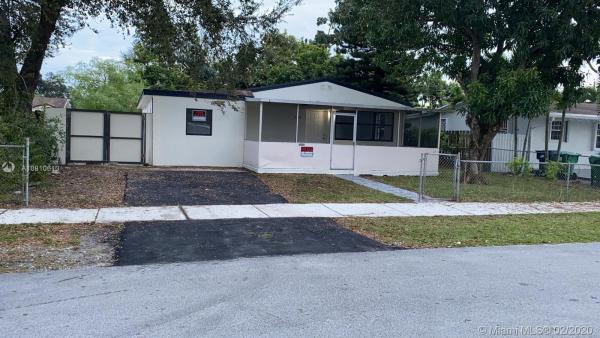 Venetian Gardens, 15945 NW 41 Ave #, Miami Gardens, Florida 33054, image 2